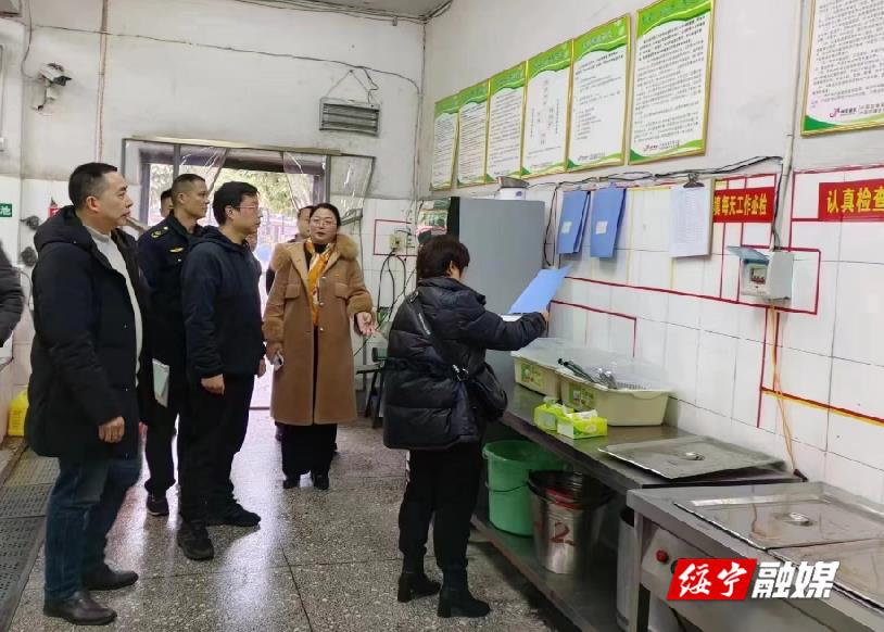 谢文远到长铺镇一小调研校园食品安全等工作_邵阳头条网