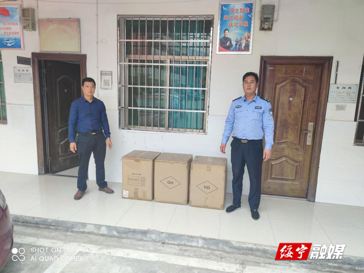 李熙桥镇：暖心捐口罩 “藏蓝”显担当_邵阳头条网