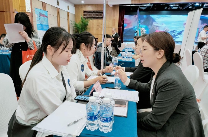 邵阳市绥宁县：“五依托”助力脱贫劳动力就业_邵阳头条网