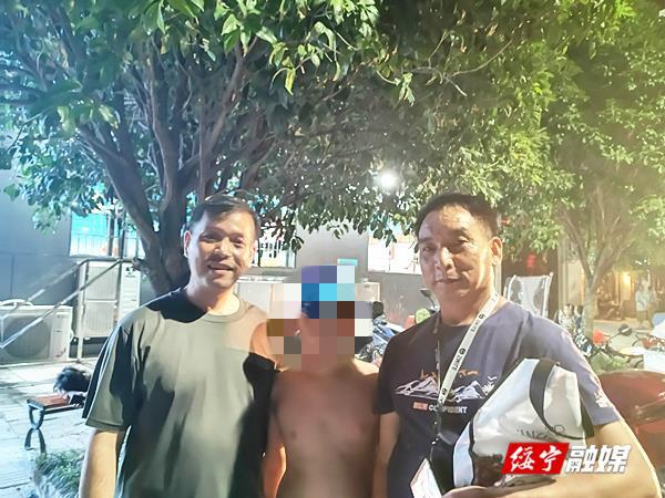 退伍老兵退伍不褪色 危难之际勇救溺水儿童_邵阳头条网