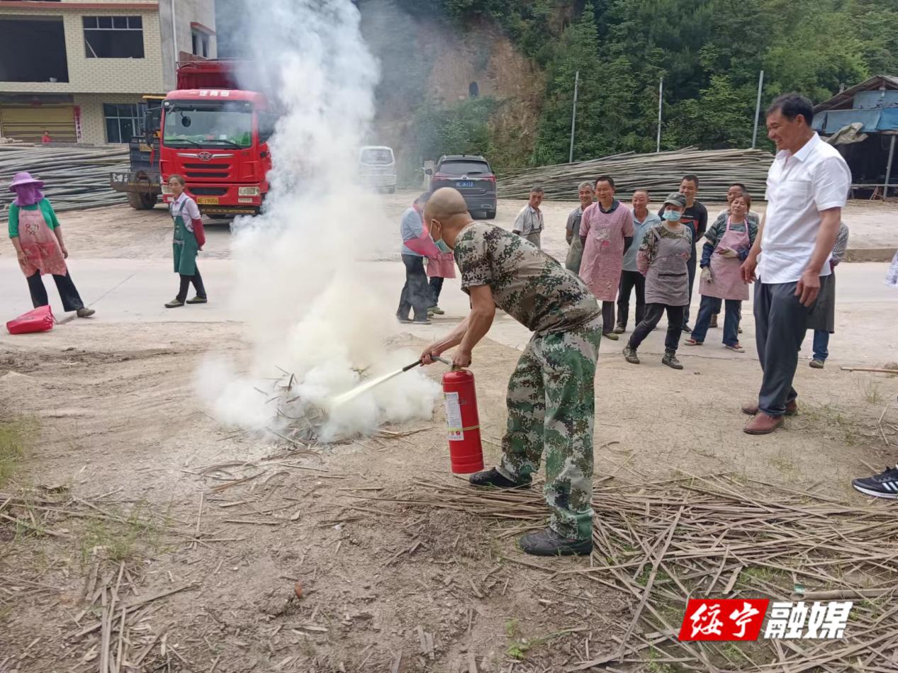 水口乡：消防演练进工厂 筑牢夏季防火墙_邵商网