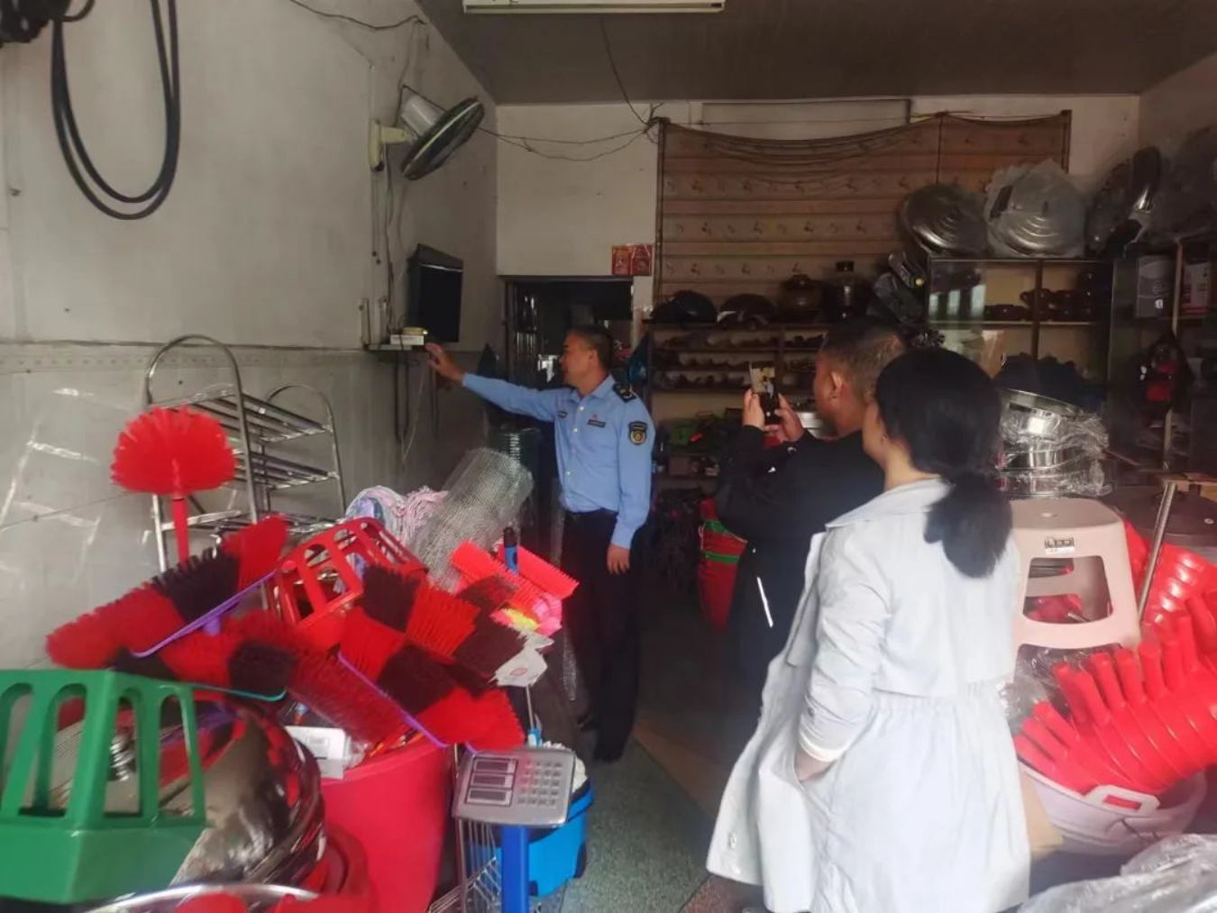 绥宁开展卫星地面接收设施专项整治行动_邵阳头条网