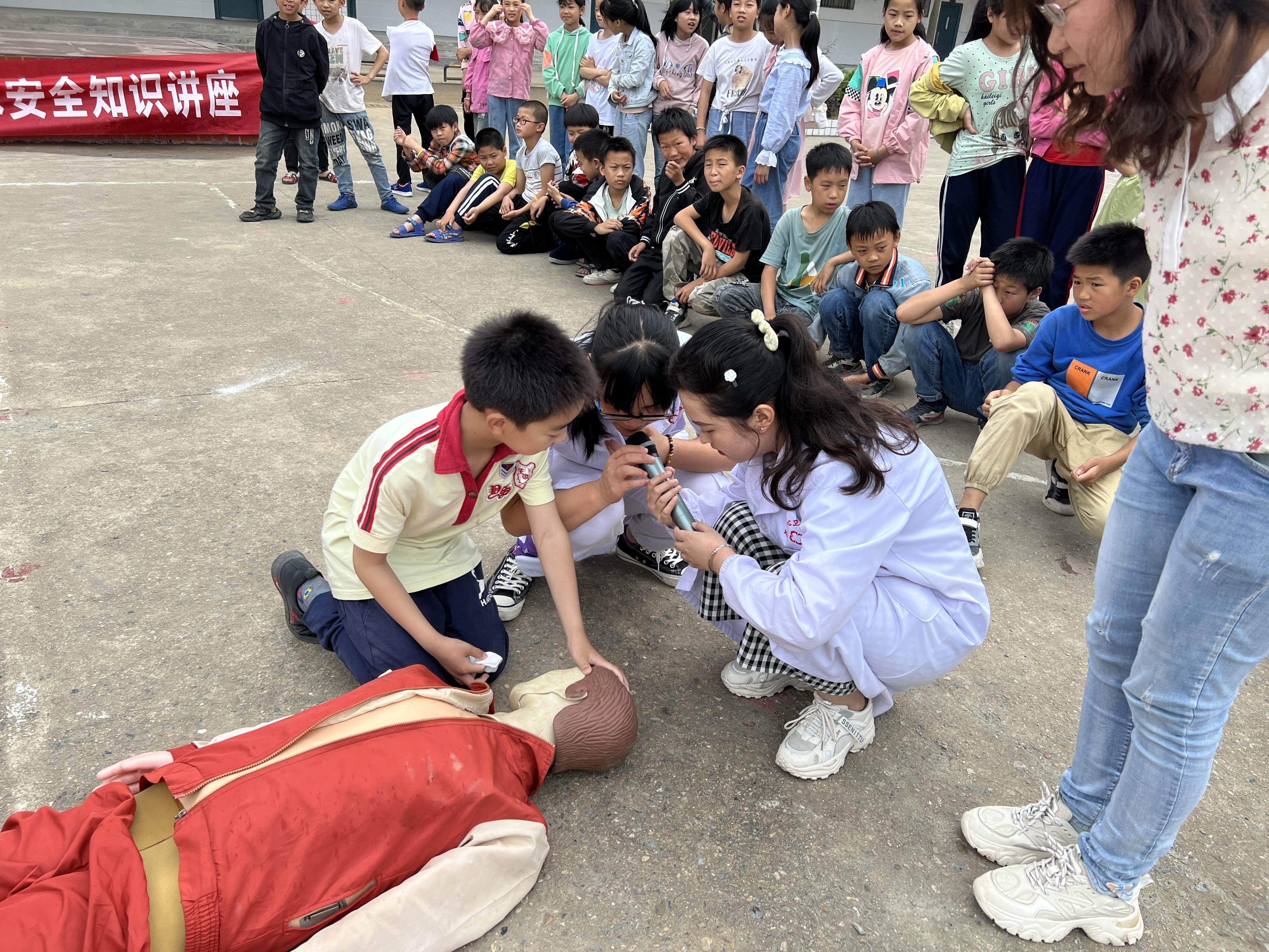 瓦屋塘镇防溺水安全知识教育进校园_邵阳头条网
