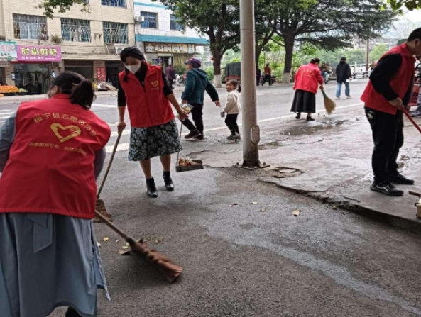 绥宁县自然资源局开展环境卫生大扫除志愿者活动_邵阳头条网