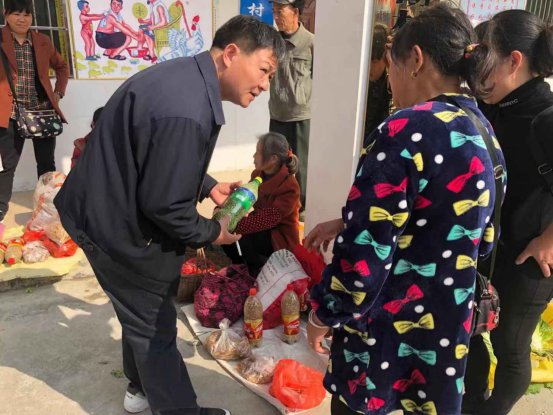 绥宁县民政局:扶志+扶智+强技甩“穷帽”集中展示扶贫成果(图8)