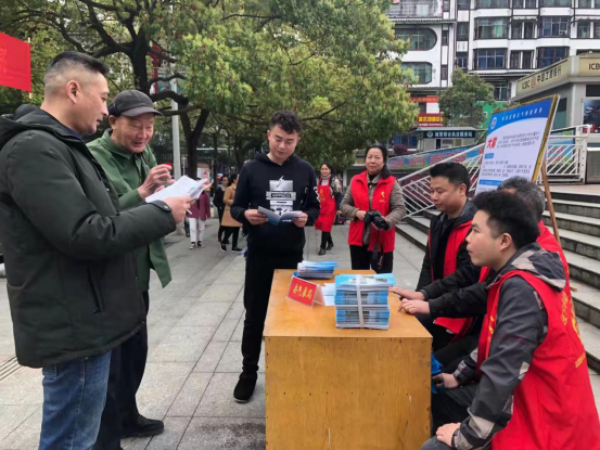 绥宁气象局扎实开展世界气象日宣传活动(图2)
