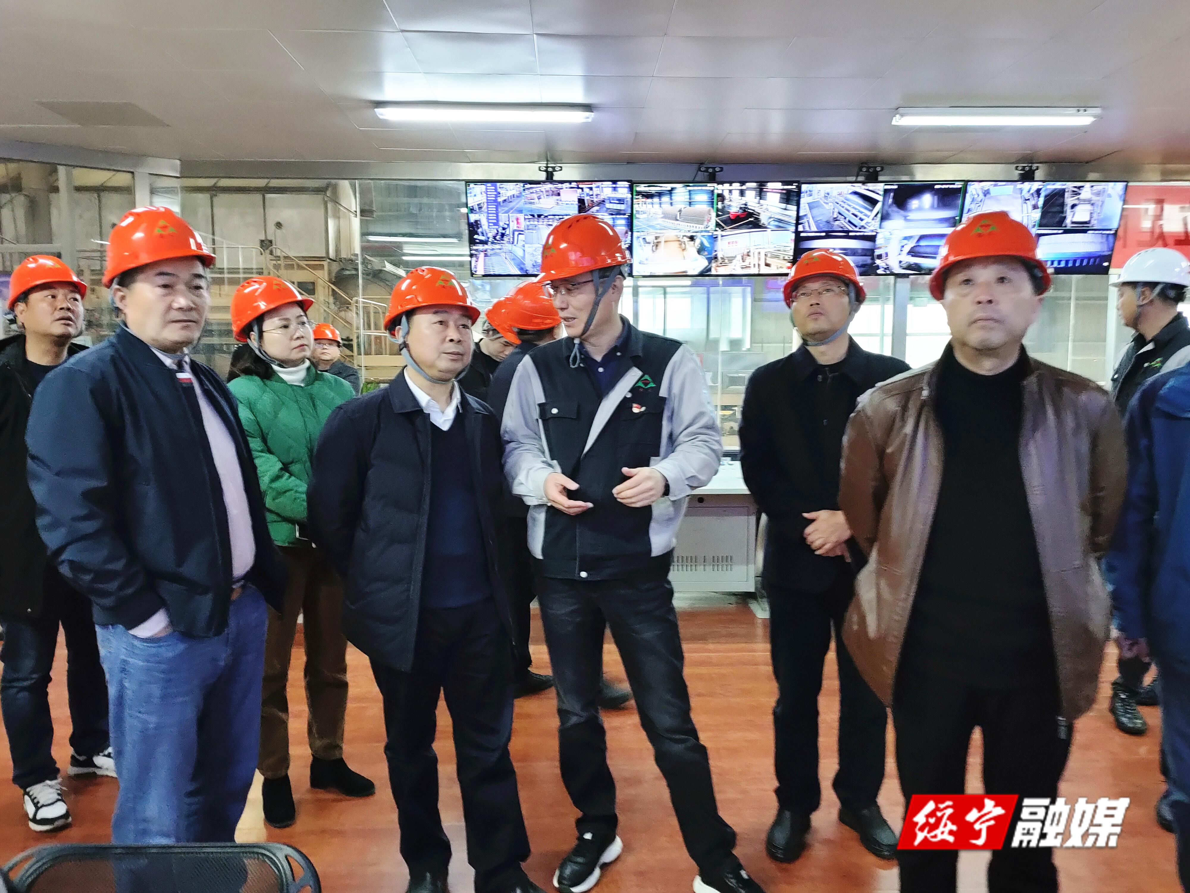 夏贤钦率队到福建省邵武市就竹产业发展开展专题招商考察(图1)