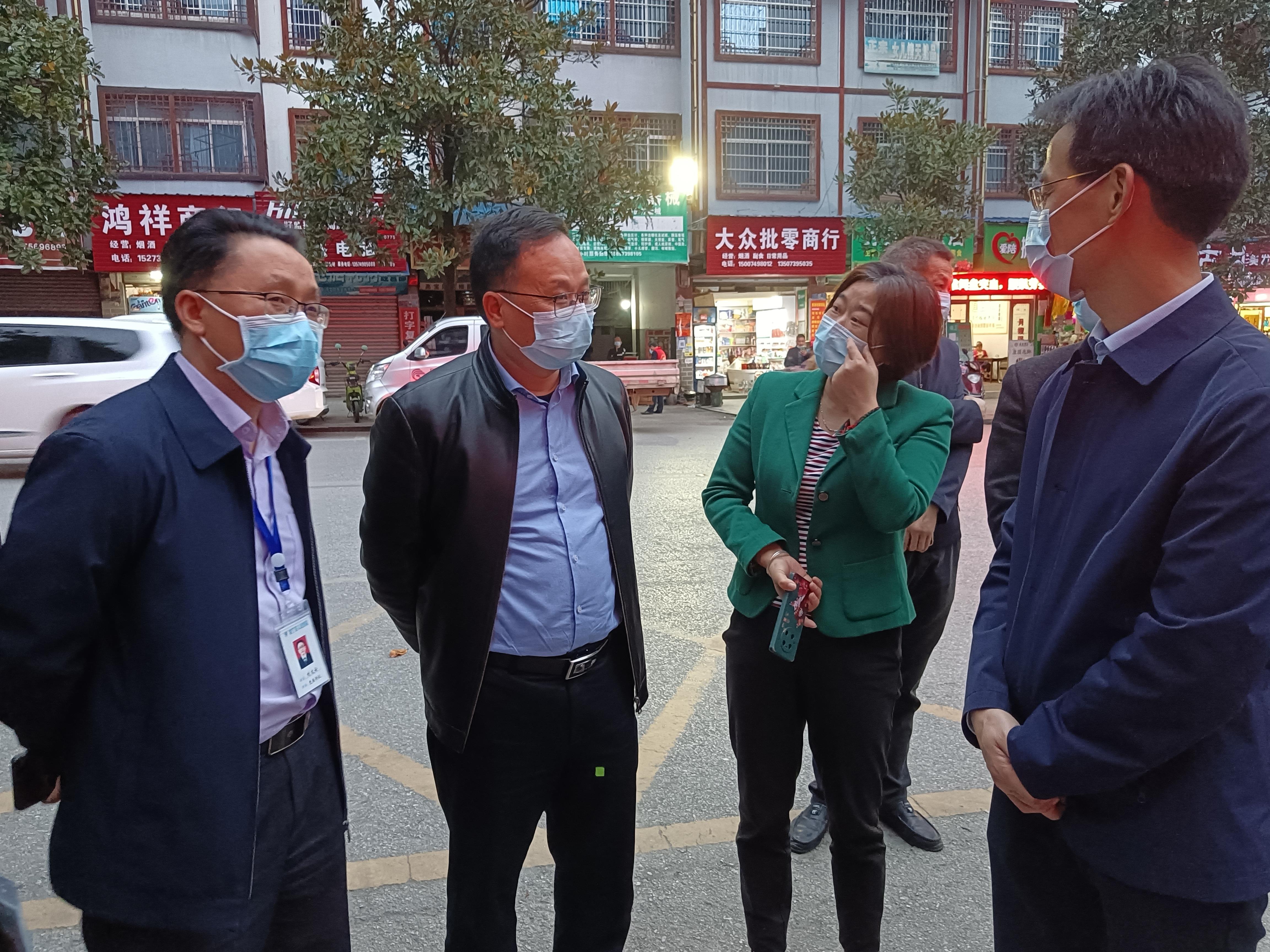 市疫情防控督查组深入绥宁县集中观察站、医院开展督查(图1)