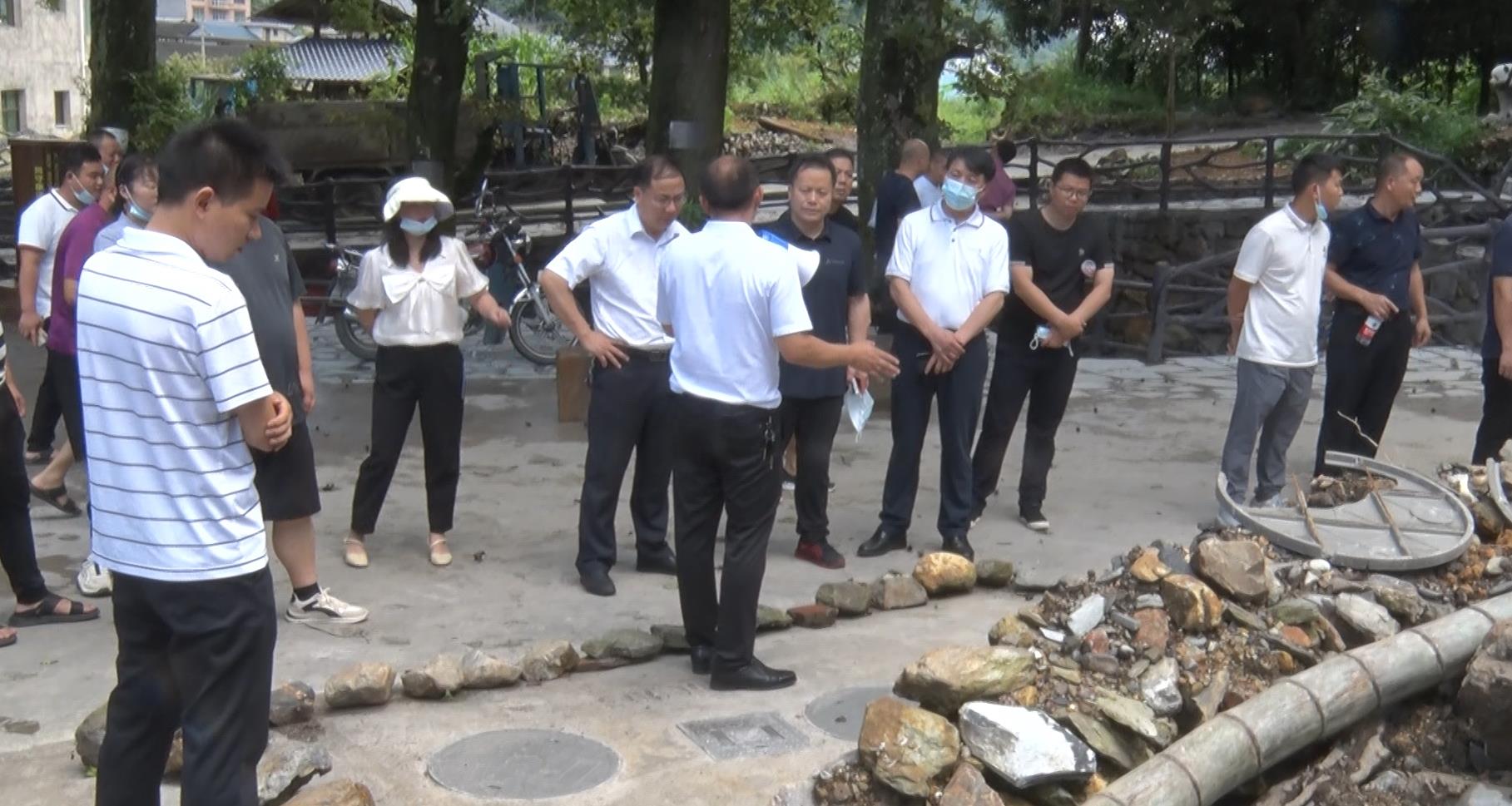 绥宁县召开农村改厕工作现场推进会(图1)