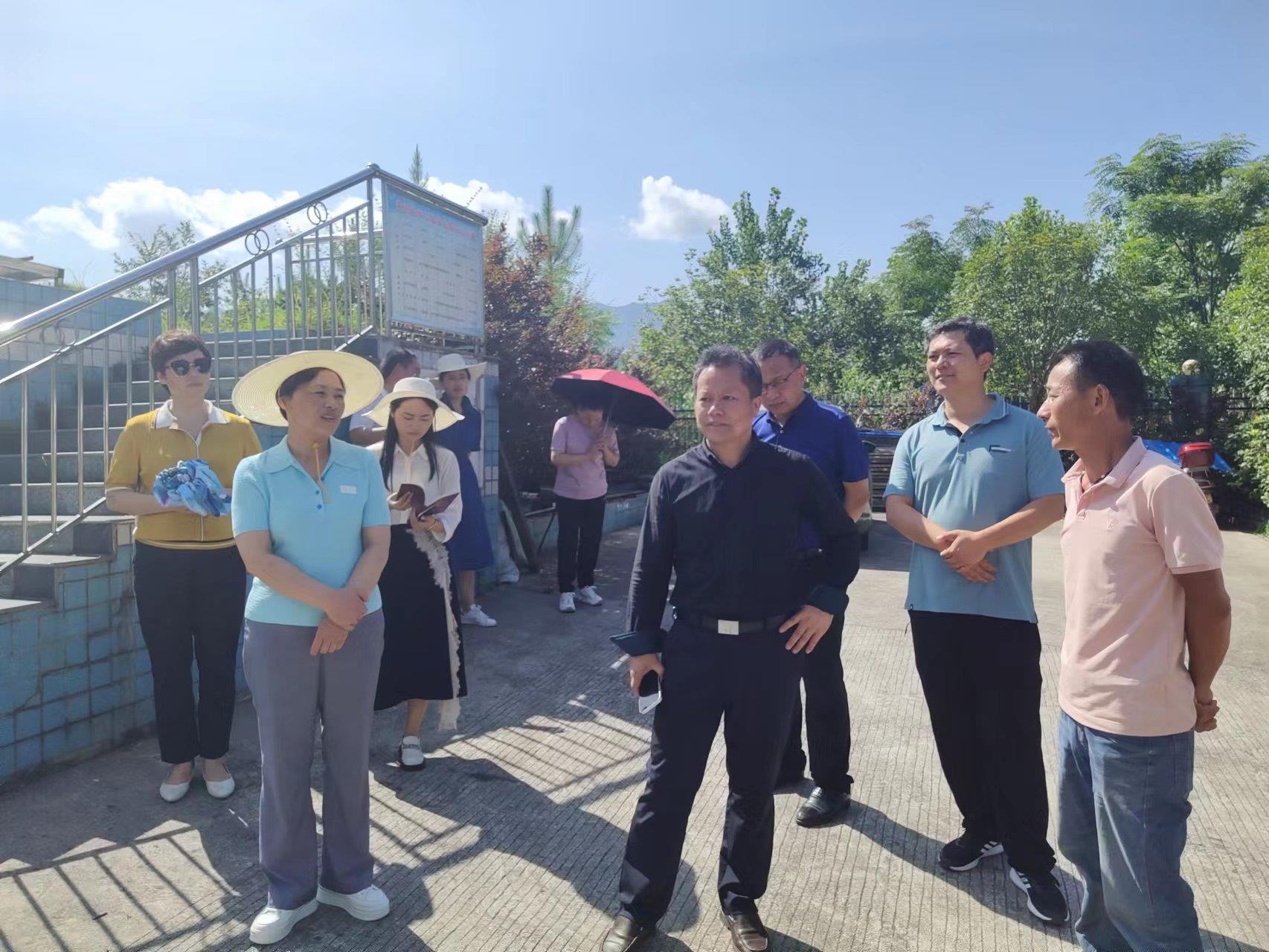 市人大常委会调研组来绥开展“让城乡居民喝上清洁安全水”专题立法调研(图1)