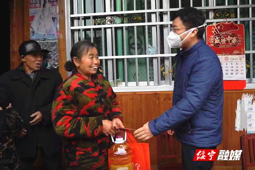 谢文远到鹅公岭乡走访慰问、督导安全生产工作(图1)