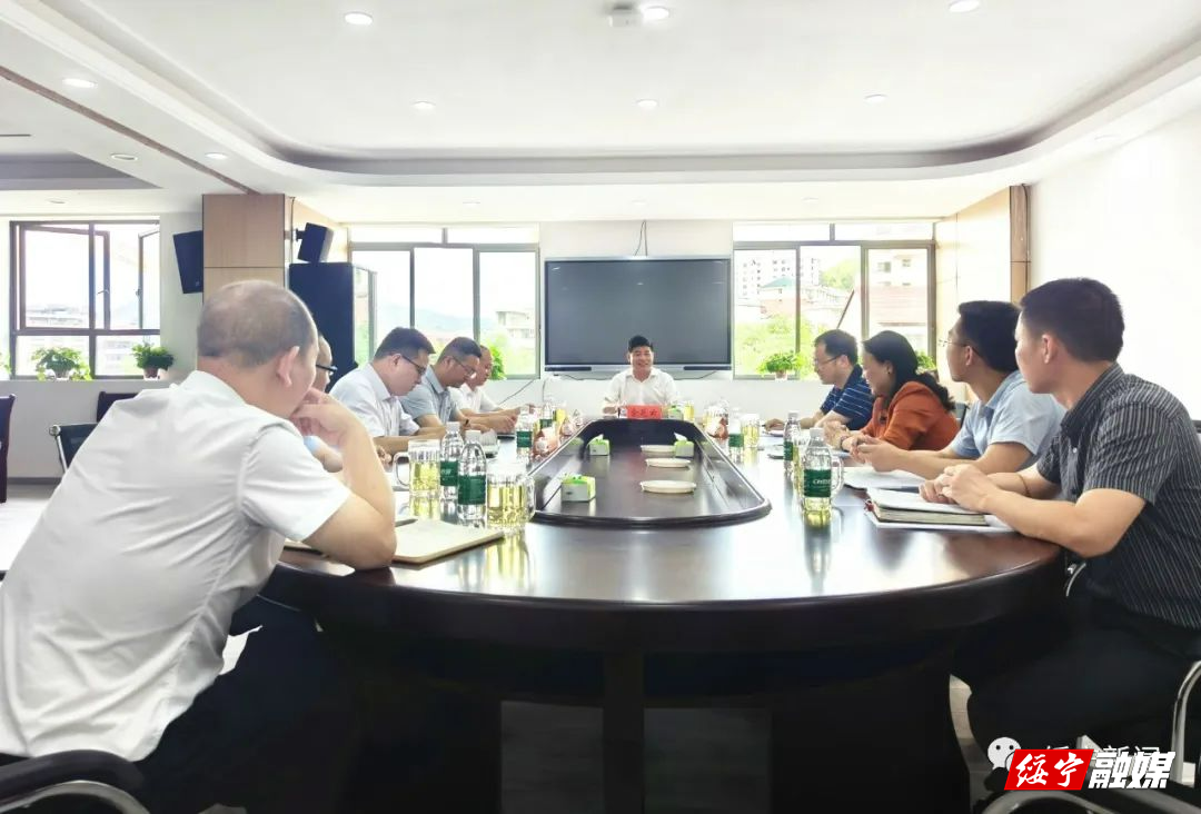 佘芝云调研县政务服务大厅新址建设运行情况(图3)