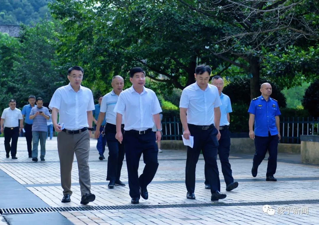 国家卫生县创建工作问题整改书记调度会召开(图2)