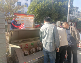 绥宁“利剑”行动：开展油气污染防治专项执法检查(图2)