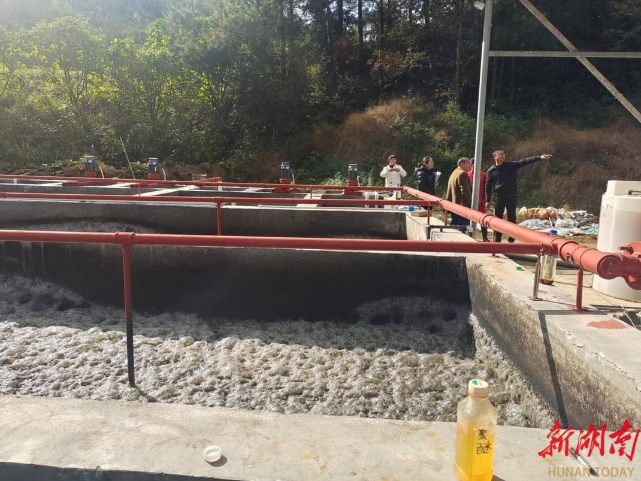 画好饮水环境安全同心圆 浇灌民族团结进步花 ---邵阳市生态环境局绥宁分局饮用水环境安全工作侧记(图2)