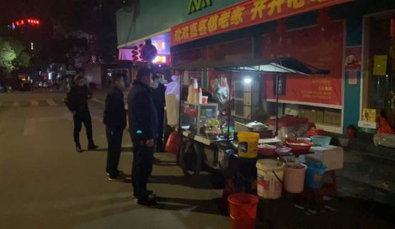 疫情防控，绥宁城管在行动 (图2)