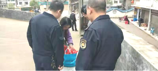 绥宁县城管执法局开展清明禁炮专项行动(图2)