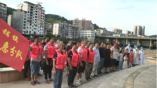绥宁县长铺镇：开展防溺水应急演练 鸣响生命安全警钟(图1)