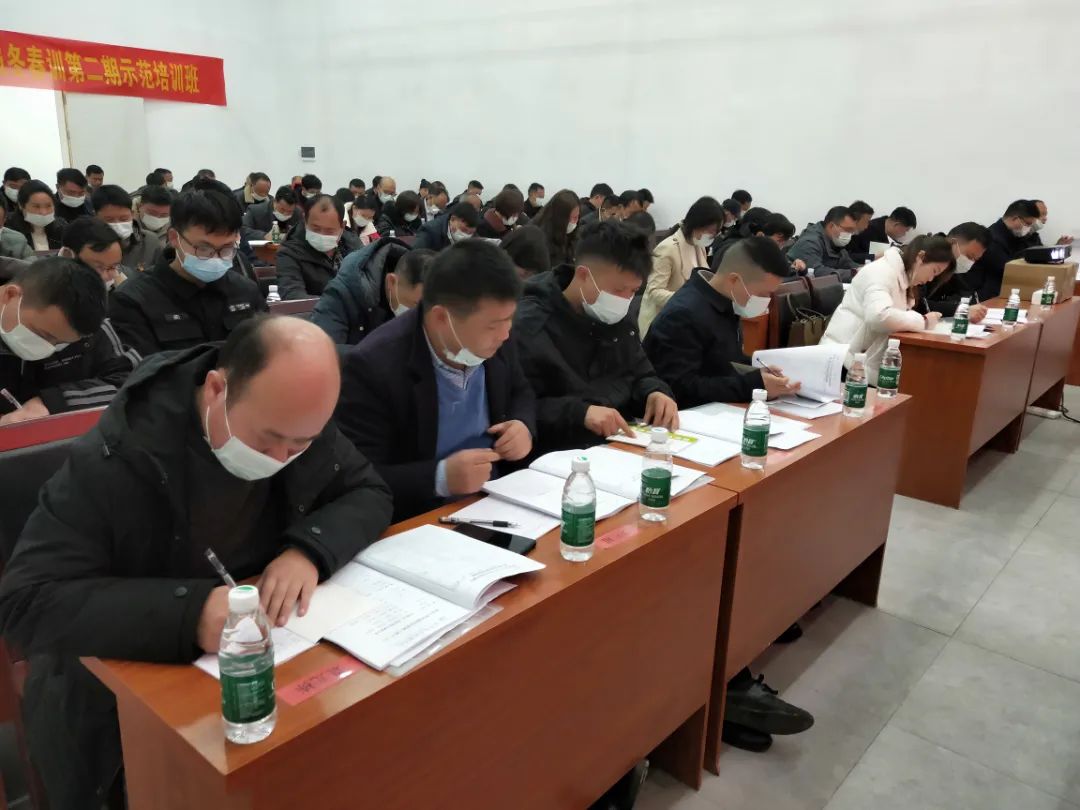 绥宁县2021-2022年农村党员冬春训第二期示范培训班开班(图1)
