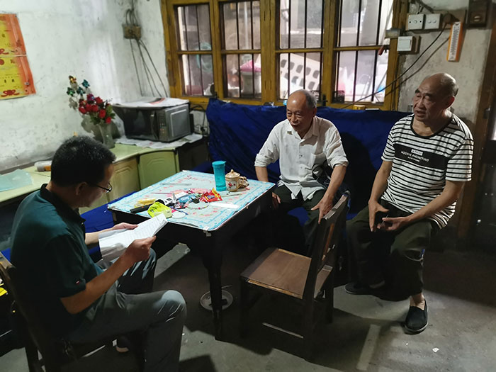 拥军慰问，致敬老兵--绥宁县交通运输局“八一”建军节走访慰问退休老兵(图2)