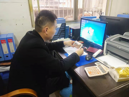 绥宁县民政局组织收看省脱贫攻坚舆论宣传会议(图1)