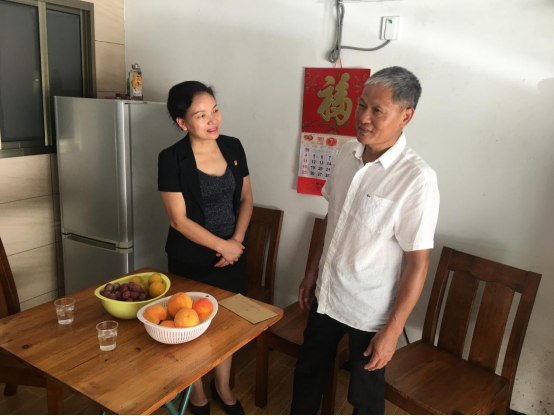 绥宁县民政局组织召开“八一建军节”座谈会和走访慰问(图2)