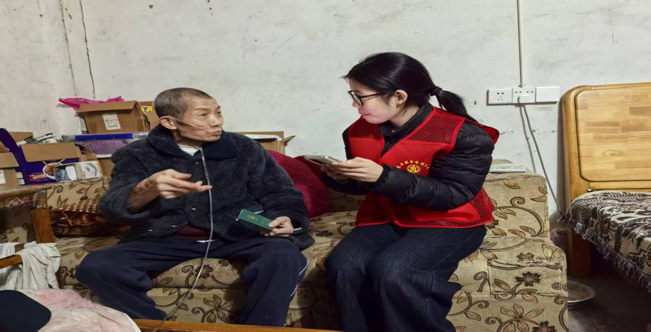 绥宁县民政局：精准评估，温情护老(图2)