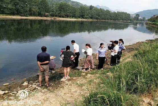 绥宁县开展违规垂钓专项整治行动(图1)