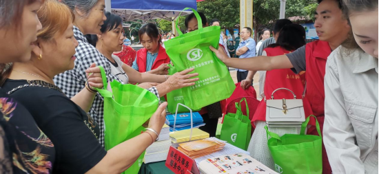 绥宁县人社局：加强工伤预防宣传 筑牢安全生产防线(图2)