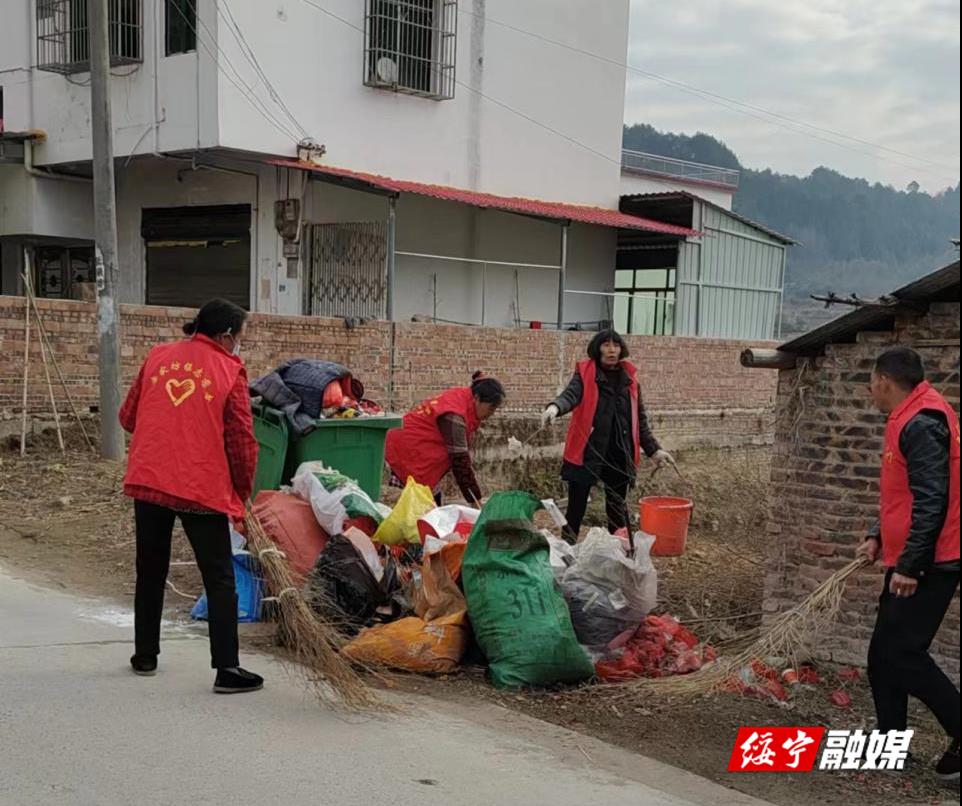 唐家坊镇：文明实践辞旧岁 喜迎新春换新颜(图1)