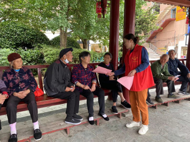 绥宁文旅广体局:开展文旅市场打击整治养老诈骗专项行动宣传活动(图2)