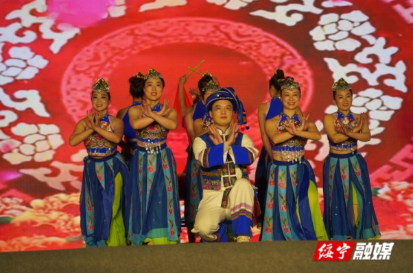绥宁县：民族团结一家亲 民俗喜乐闹元宵(图8)