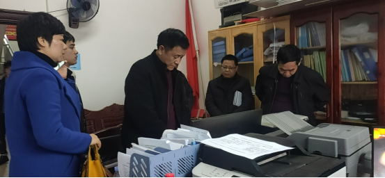 绥宁县“春雷2020”行动：安委办全面开展马路市场专项整治工作督查(图2)