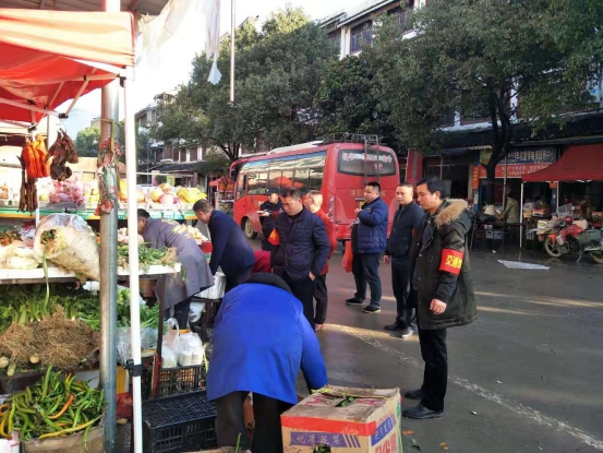 绥宁在行动：年关春运疏堵保畅(图3)