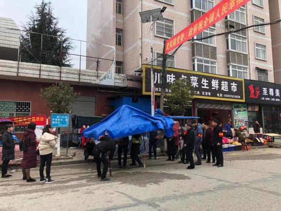 绥宁在行动：年关春运疏堵保畅(图2)