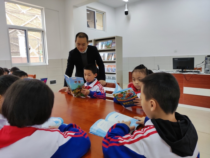绥宁县芙蓉学校荣获防震减灾市级科普教育示范学校(图2)