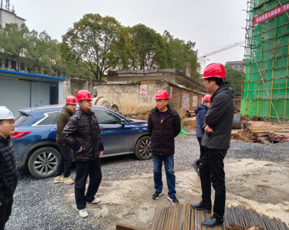 绥宁县住建局开展元旦节前安全生产检查活动(图1)
