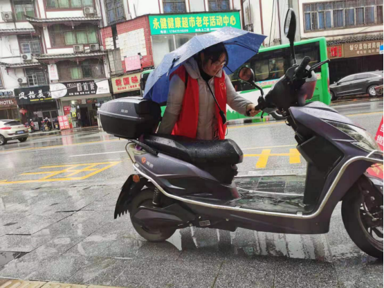 绥宁县住建局：积极营造县城节日氛围(图4)